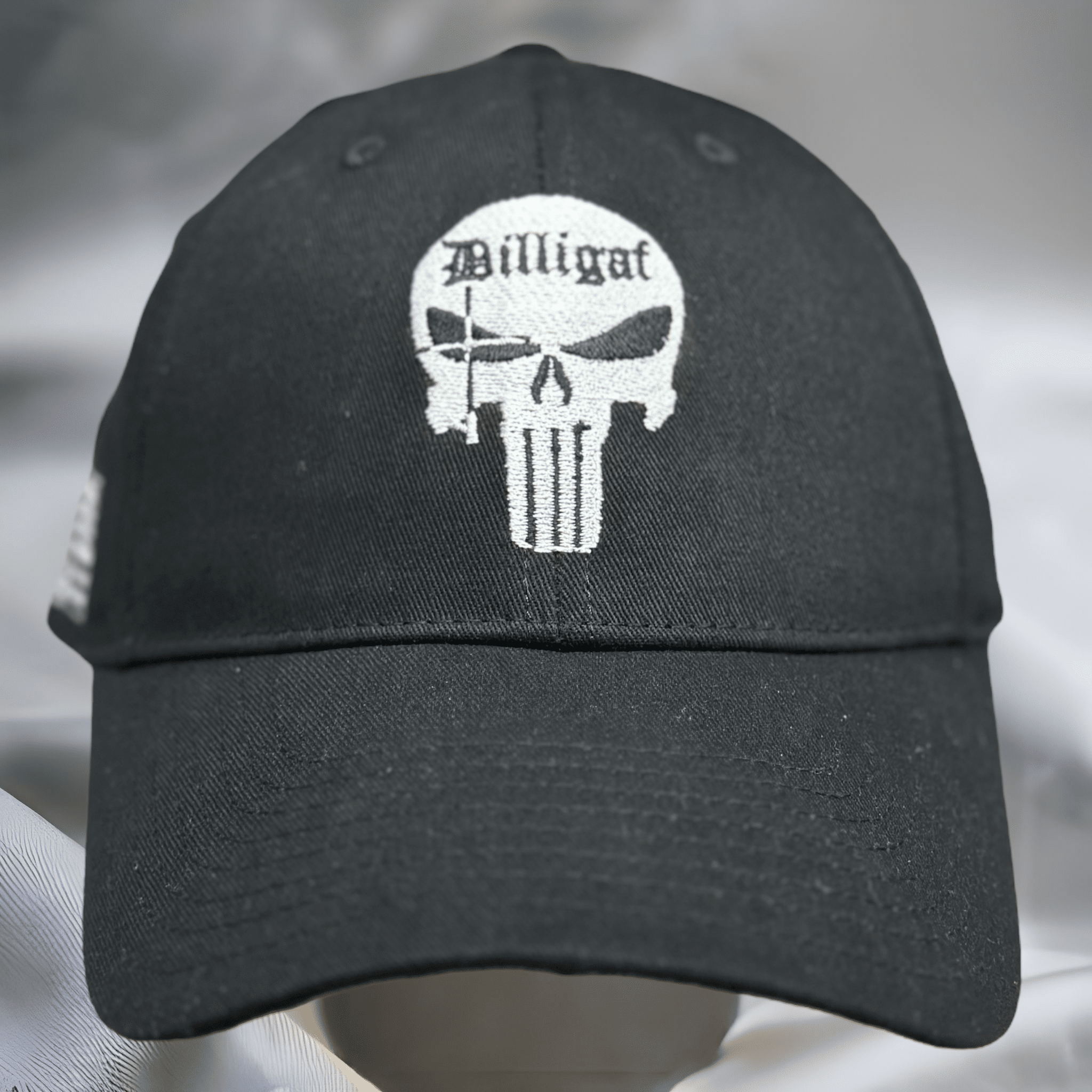 Punisher hat online
